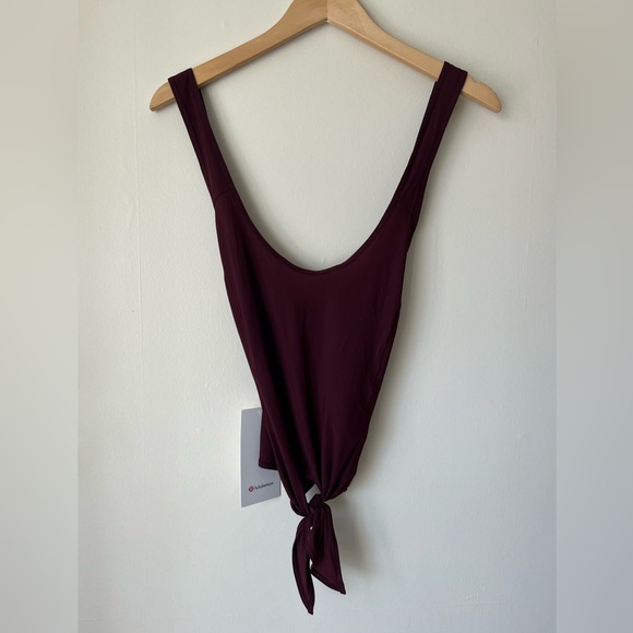 Lululemon Call It A Tie Workout Tank Garnet Red NWT - Picture 5 of 9